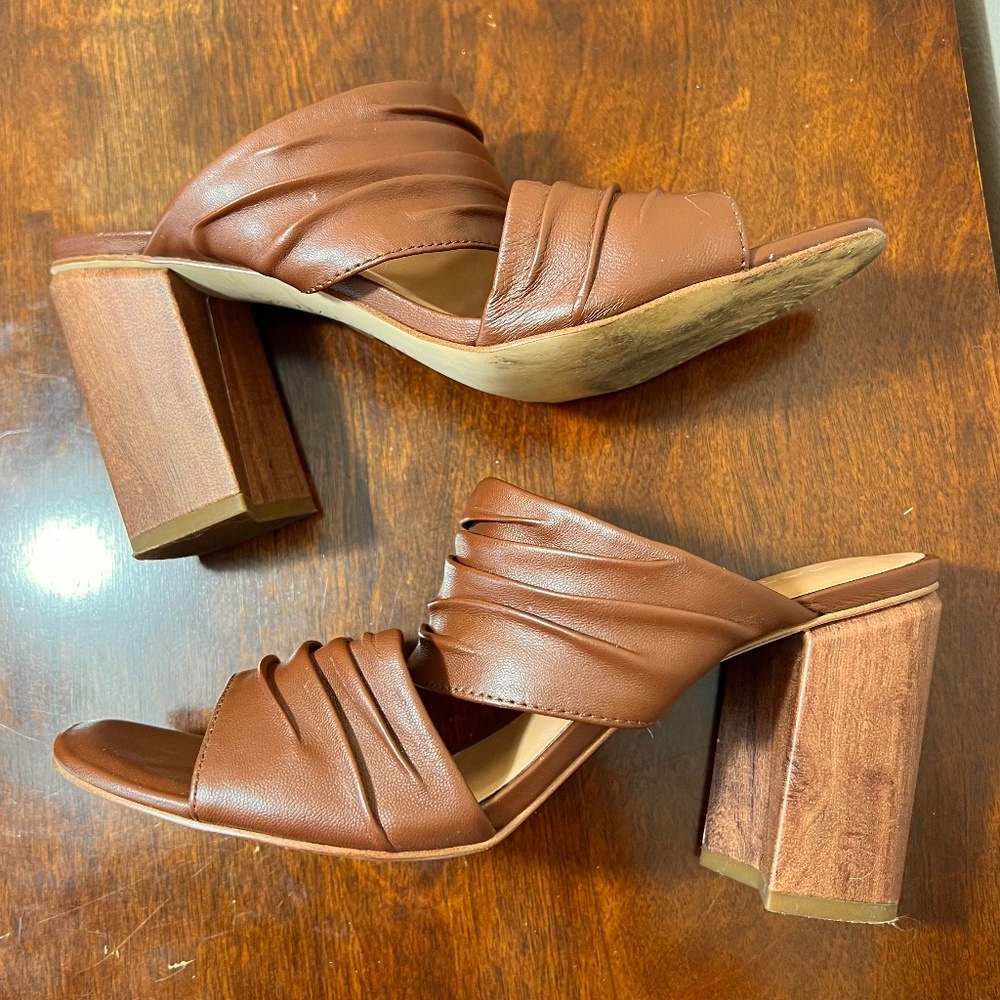 Halston Heritage Kiera brown leather pleated sandals size 8 - Picture 10 of 15